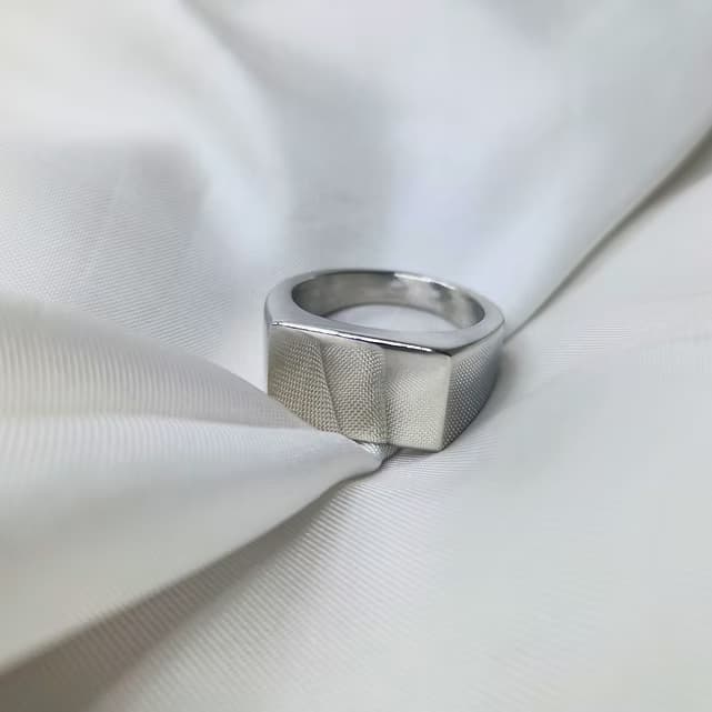 Rectangle Ring
